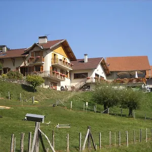Ferme Du Bessard Bed & Breakfast
